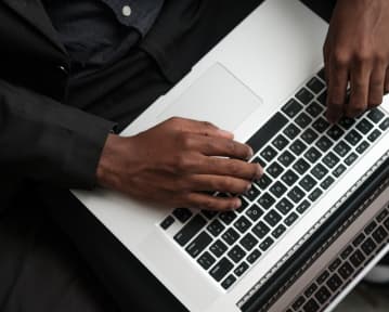 Ako používať generátor sprievodných listov s umelou inteligenciou