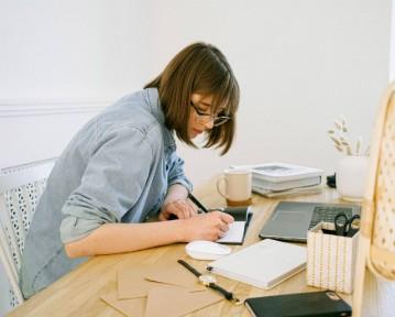 Životopis pre britských modelov: Príklady, šablóny a formát pre modeling