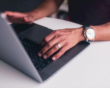 Mal by byť životopis jednostranový? Vysvetlenie ideálnej dĺžky životopisu