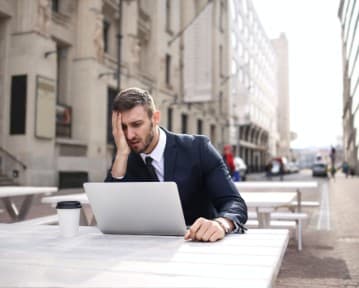 10 najlepších zručností, ktoré by ste mali uviesť v životopise (s príkladmi)